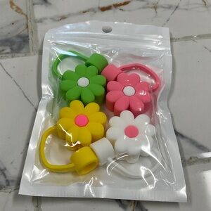 Cute Flower Silicone Cable Protectors - Green Pink Yellow White